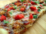 Strawberry Balsamic Pizza with Chicken, Onions and Applewood Bacon