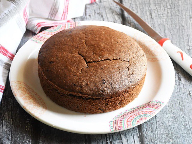Gayathri's Cook Spot - Whole wheat chocolate cake, which doesn't feel like  whole wheat and is so much rich and delicious with a easy to make ganache  topping. This is one of