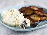 Quark/Fresh Cheese Dip (Kräuterquark) With Pan-Fried Potatoes (Bratkartoffeln) #sundaysupper