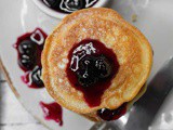 Vegan Souffle Pancakes / Japanese Pancakes