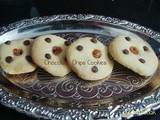 Eggless Chocolate Chips Cookies in cooker