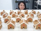Mini Gingerbread Cookies House