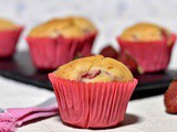 Irresistible Eggless Strawberry Muffins with Fresh Strawberries