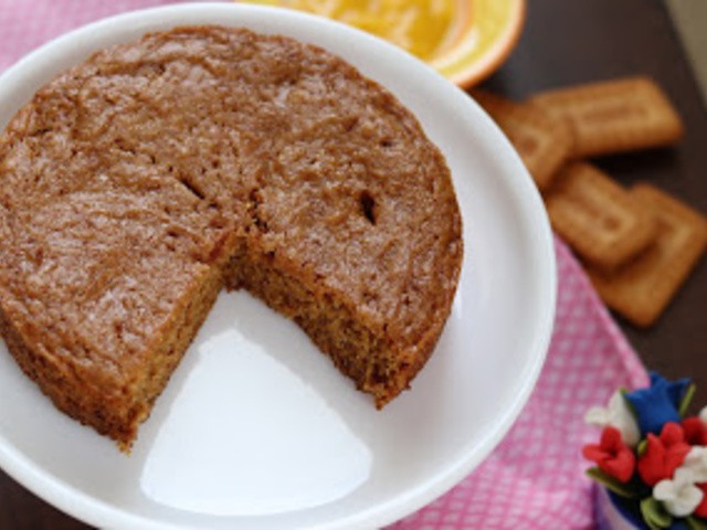 Eggless Chocolate Biscuit Cake – Neyyappam to Falafel !!