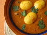 Dimer Dalna: Creamy Egg Curry