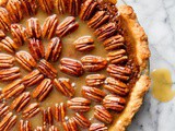 Homemade Pecan Pie Recipe - American Walnut Cake