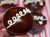 Homemade copycat hostess cupcakes…only yummier