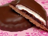 Show someone you love them to the moon and back by making them a moon pie