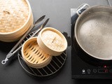 How To Use a Bamboo Steamer