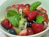 Pretty, Yummy Fruit Salad (Ree Drummond)