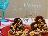 Crunchy Hearts, Cuori Croccanti di Crusca con Topping di Cioccolato e Nocciole