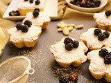 Tartellette con Frangipane alle More (Bakewell blackberry tarts)
