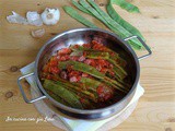 Fagiolini piattoni o taccole al pomodoro saporiti