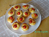 Muffin salati con pomodorini