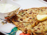 Aalu Ka Paratha Recipe | Stuffed Potato Indian Bread