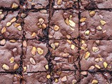 Čokoladni Brownies sa maslinovim uljem i pistacima / Olive Oil & Pistachio Brownies
