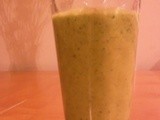Green Smoothie (featuring Mango and Veggies)