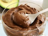 Delicious Keto Chocolate Avocado Pudding: 5 Minute Recipe