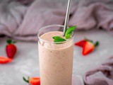 Quick Keto Strawberry – Mint Smoothie Recipe