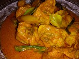 Gulai ayam [malay style curry chicken]