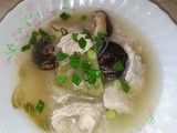 Jahtsai and meat slice soup