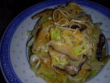 Stir fried cuttlefish shreds and vegetables