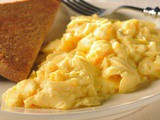 Αβγά σκραμπλ ή scramble eggs (ιδανικά για πρωινό)