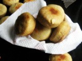 Herbed buttermilk scones-eggless