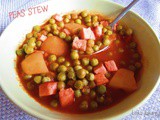 Crveno varivo s graškom, krumpirom i dimljenim mesom☆ Peas stew