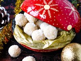 Coconut And Almond Snowballs With Rum