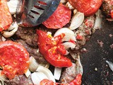 Kefta bil sayniyeh (spiced lamb patties with tomato and onion) recipe