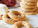 Turkish circular sesame bread (simit) recipe
