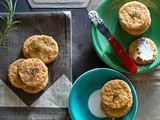 Walnut and rosemary crackers recipe