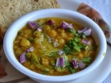 Pav bhaji recipe - how to make bhaji