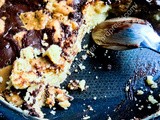 Cookie à la pôele, beurre de cacahuètes et éclats de chocolat noir / Peanut Butter and Dark Chocolate Chunck Skillet Cookie