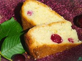 Gâteau aux amandes et cerises / Almond and Cherry Cake