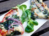 Pizza Rouge et Blanche aux Epinards / Red and White Spinach Pizza