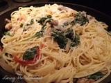 Fresh Baby Spinach, Tomatoes and Spaghetti