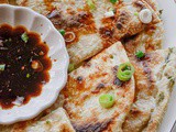 How Do i Make Flaky Scallion Pancakes at Home