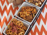 Holiday Baking with Chex Mix Appetizers + a Giveaway #WinCoCheer #ad