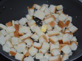Bread Scramble / Bread Bhurji / How to scramble bread – Easy and Quick Breakfast