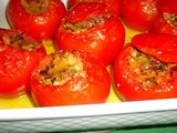 Pomodori gratinati ripieni di zucchine e tonno