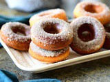 Beignets au four : La recette légère des donuts américains