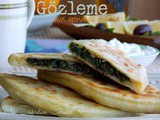 Gözleme, pain turc plat aux épinards et feta