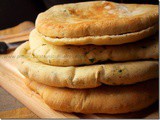 Recette facile du pita au four facile, pain libanais au cumin & coriandre