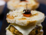 बर्गर बचे हुए चावल से बनाने की विधि | Burger With Leftover Rice In Hindi