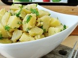 Salata de cartofi cu vinegreta de ierburi si otet balsamic de zmeura