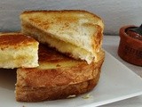 Sandvis cu branza (Grilled cheese sandwich)