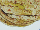 Aloo Paratha / Potato flatbread Recipe