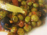 Fresh Pea Salad with Moroccan-Style Tomato Sauce/Salade de Petis Pois Frais et Sauce Tomates à la Marocaine